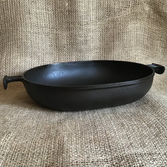 Le Creuset France #33 Black Cast Iron La Mama Enzo Mari Oval Dutch Oven Vintage - Picture 2 of 7